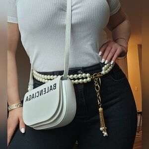 AUTHENTIC 🤍🔳BALENCIAGA Ville Day XS Leather Shoulder Bag